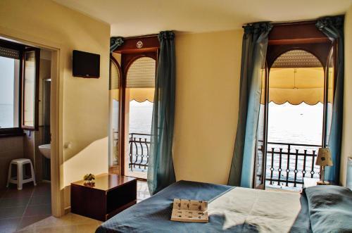 לאזיסה La Vista Postcard Hotel מראה חיצוני תמונה